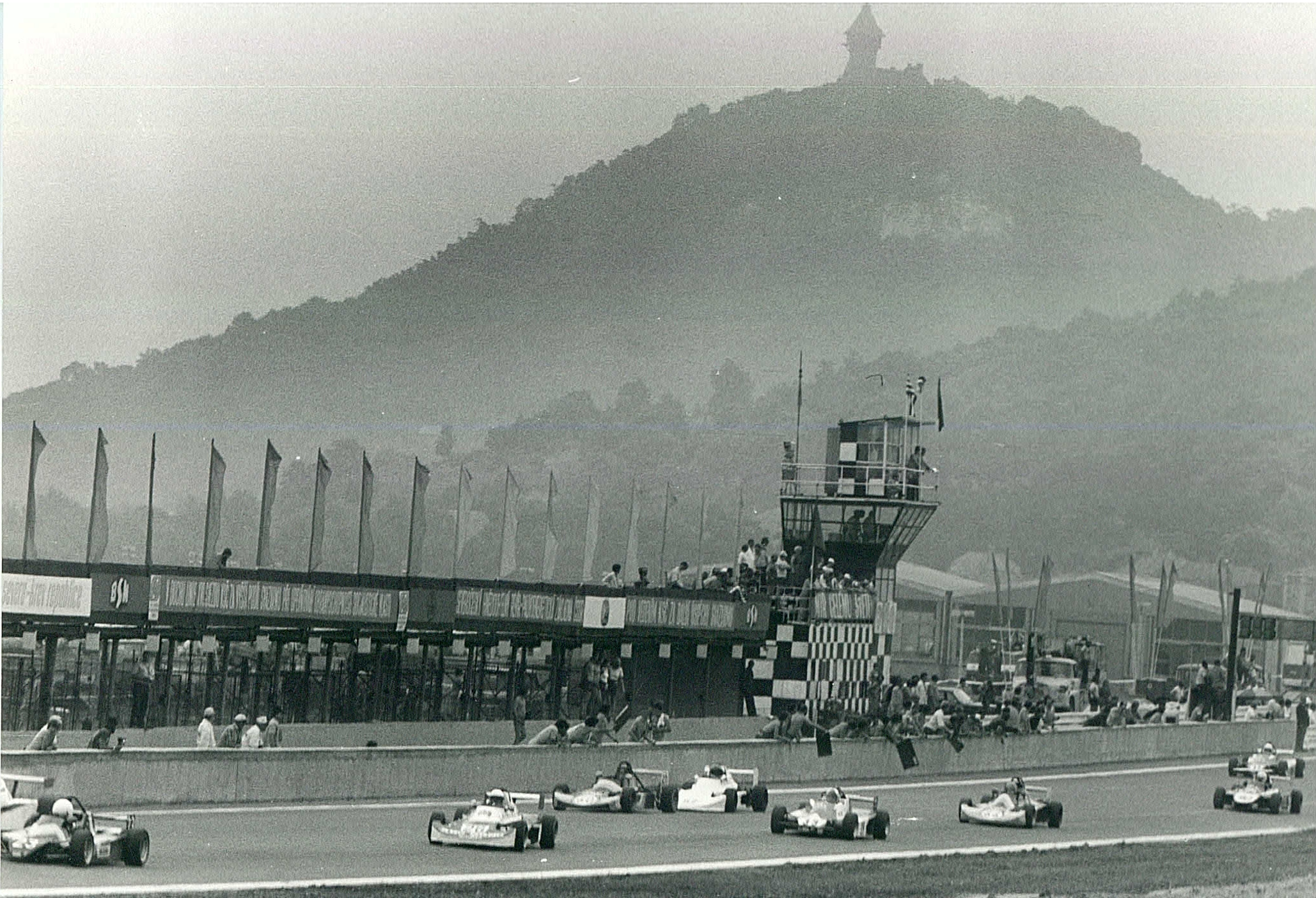 Mostecký autodrom..