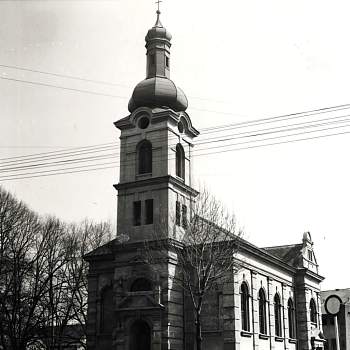 Centrum obce Libkovice, rok 1988..